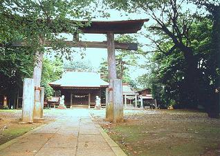 写真：戸長役場跡と高木神社