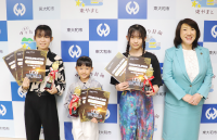 写真:(左から)早間結愛さん、土屋咲歩さん、橋本優杏さん